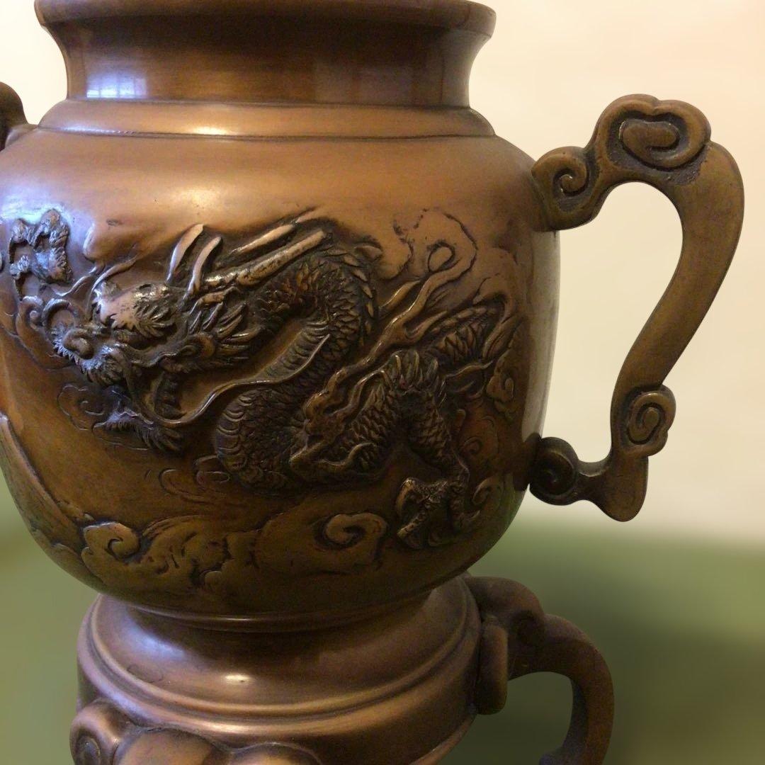 薄端　花器　印あり　三つ足　真鍮　蔵出し品　アンティーク　龍と富士