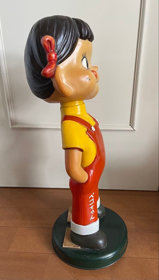 不二家ペコちゃん　首振り　 【当時物】店頭用 全高47cm