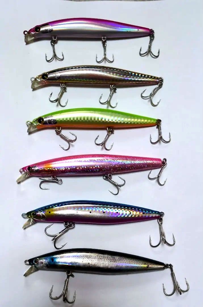 人気ブランド シーバス 青物 ヒラメ用ソルトルアーまとめ売り合計35点