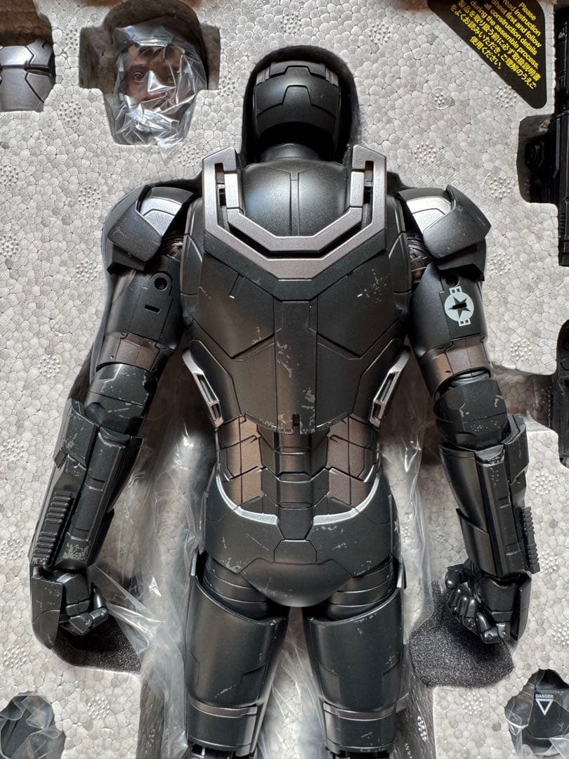 ホットトイズ WAR MACHINE ウォーマシン・マーク2 アイアンマン