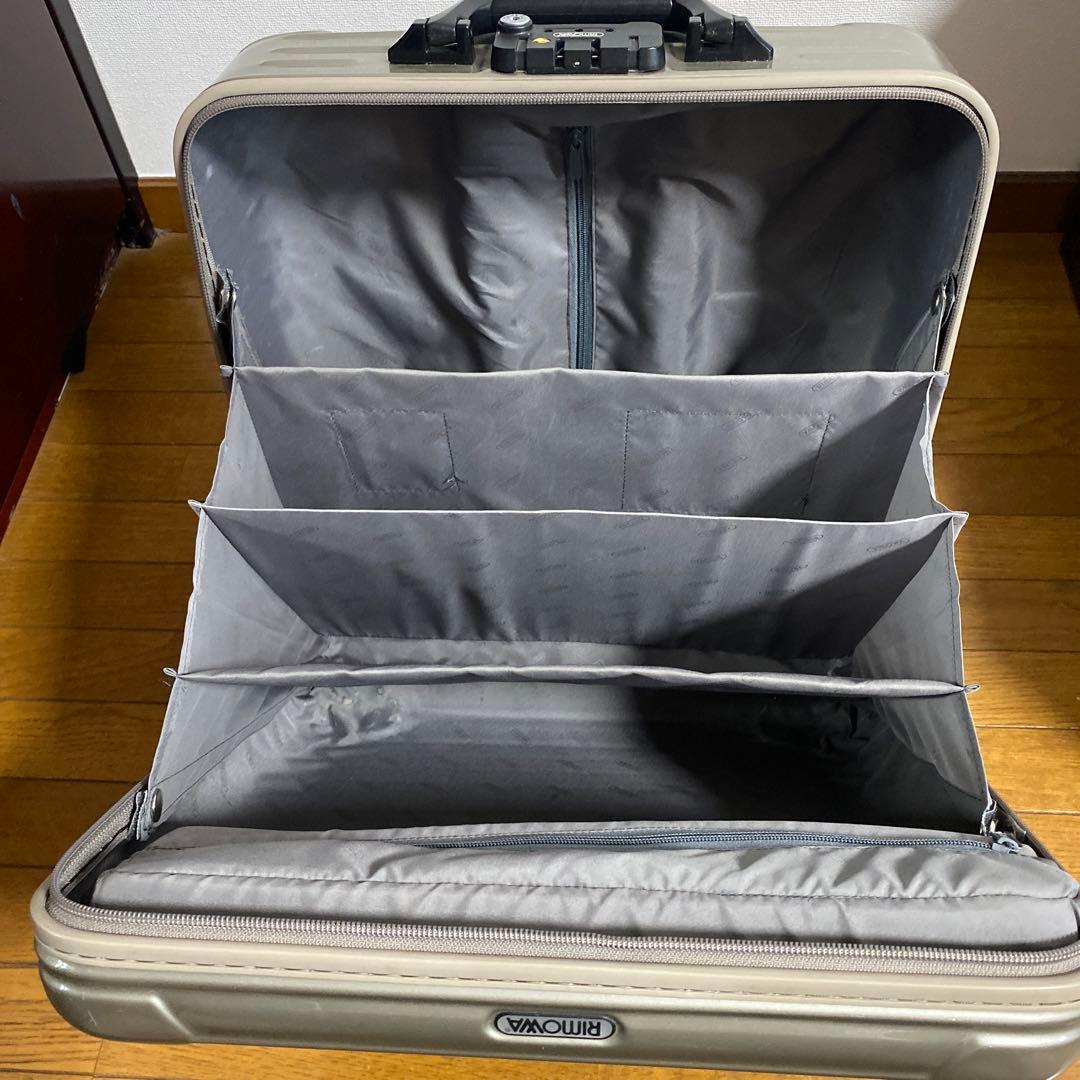 A*e様 RIMOWA/リモワ製の2輪サルサ ビジネストロリー ゴールド 25L