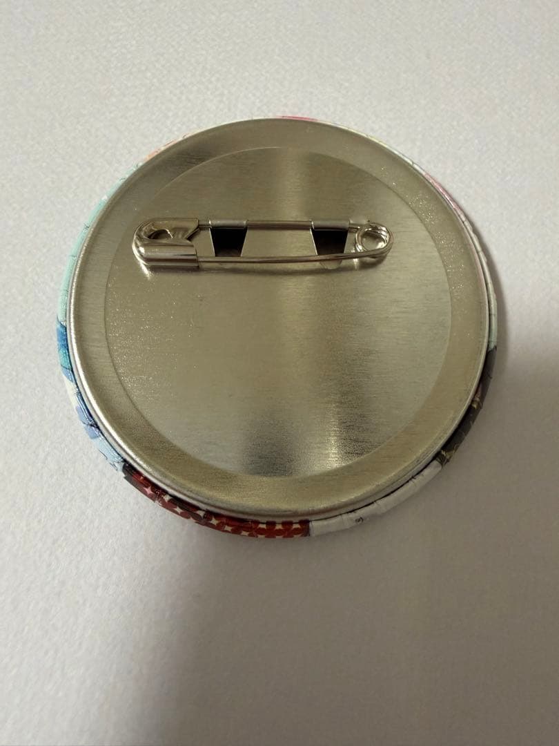 【週末限定値下げ中！】すにすて やなとくんサイン スターター缶バッチ 集合