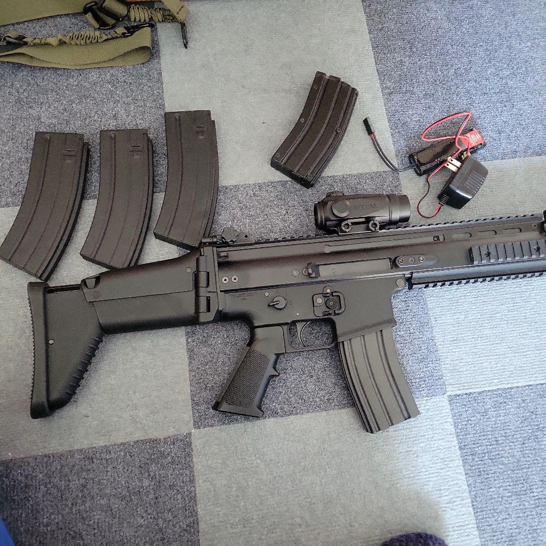 スカーL CQC 次世代電動ガン 4本マガジン付き