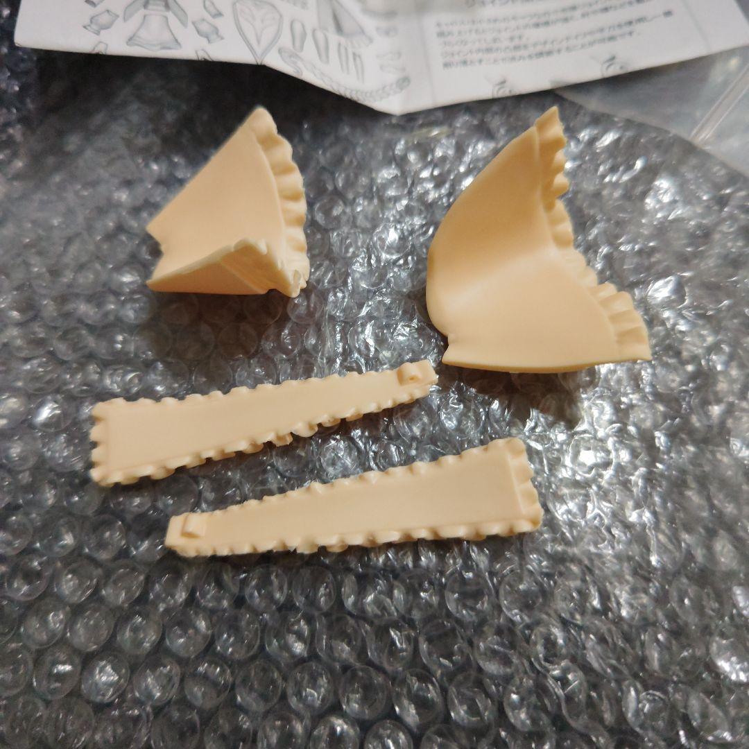 キャロル・マールス・ディーンハイム　シンフォギア　ガレージキット　未組立