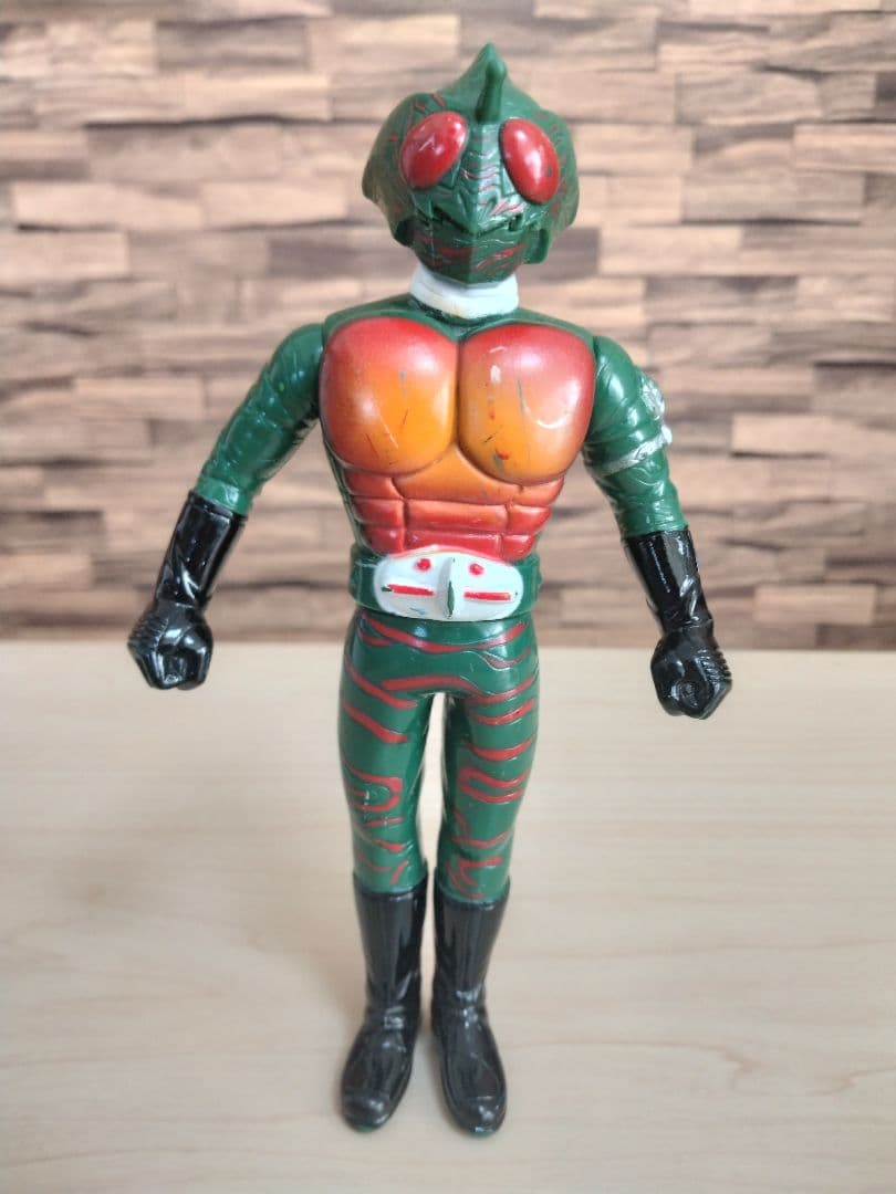 仮面ライダーアマゾン ソフビ人形