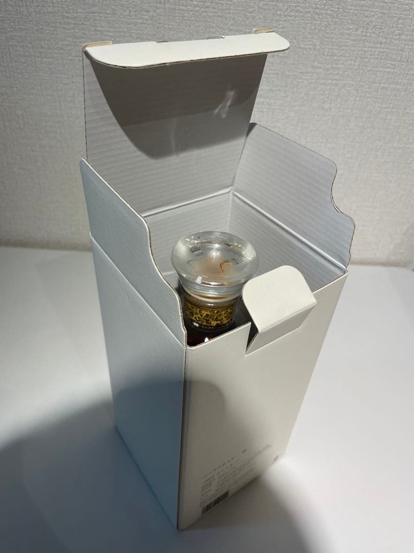 【激レア】ウヰスキー　ニッカウイスキー　鶴　箱付き　未開封