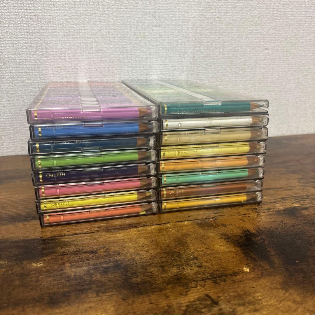 フェリシモ　ミニ 色鉛筆 25色 16個