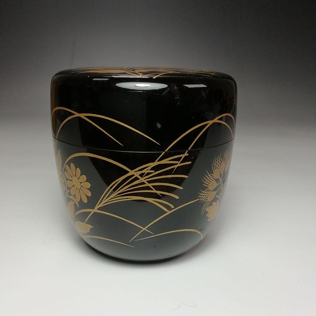 Ｓ５９４　棗　『秋草蒔絵』『稲井玉甫作』『表千家　堀之内宗完　極箱』　共箱