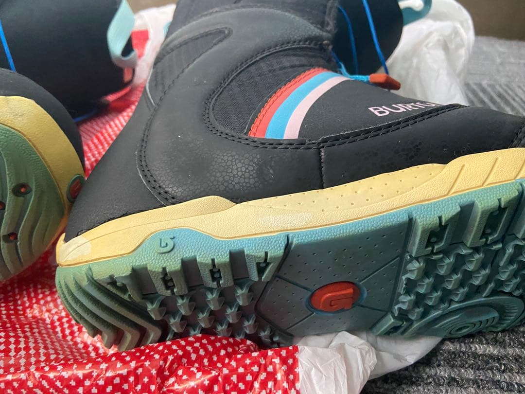 ＋ BURTON スノーボードブーツ 24cm