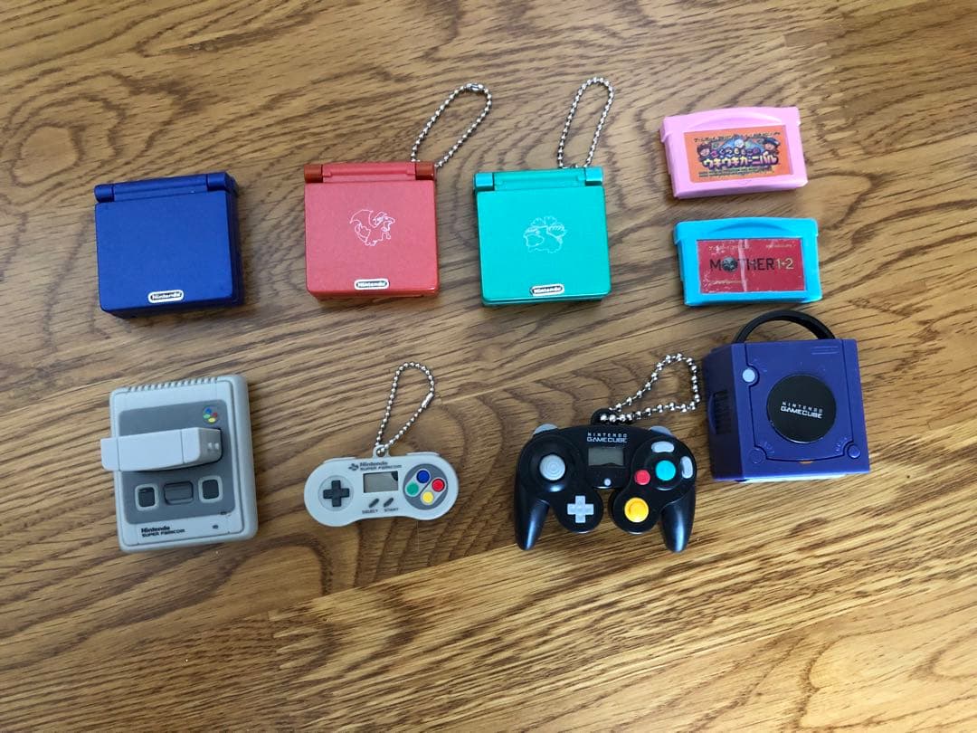 ゲーム機　ソフト　ミニチュア