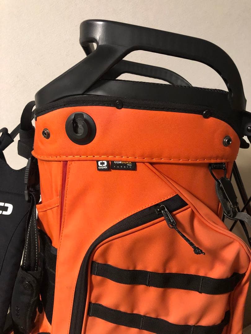 【送料込み】廃盤希少品　オジオ　14割　スタンド式キャディバッグ　限定色