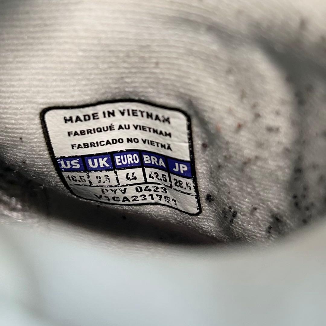 美品❗️MIZUNO ウエーブモーメンタム3 MID バレーボールシューズ