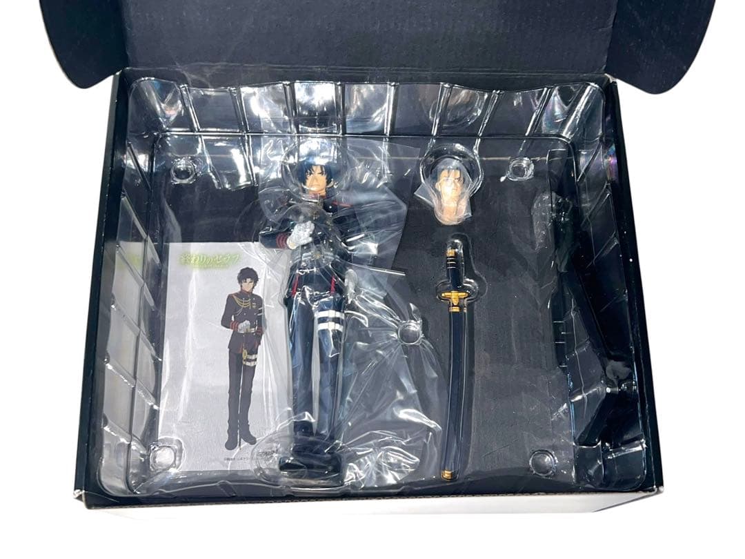 ほぼ未使用　一瀬グレン 終わりのセラフ　フィギュア