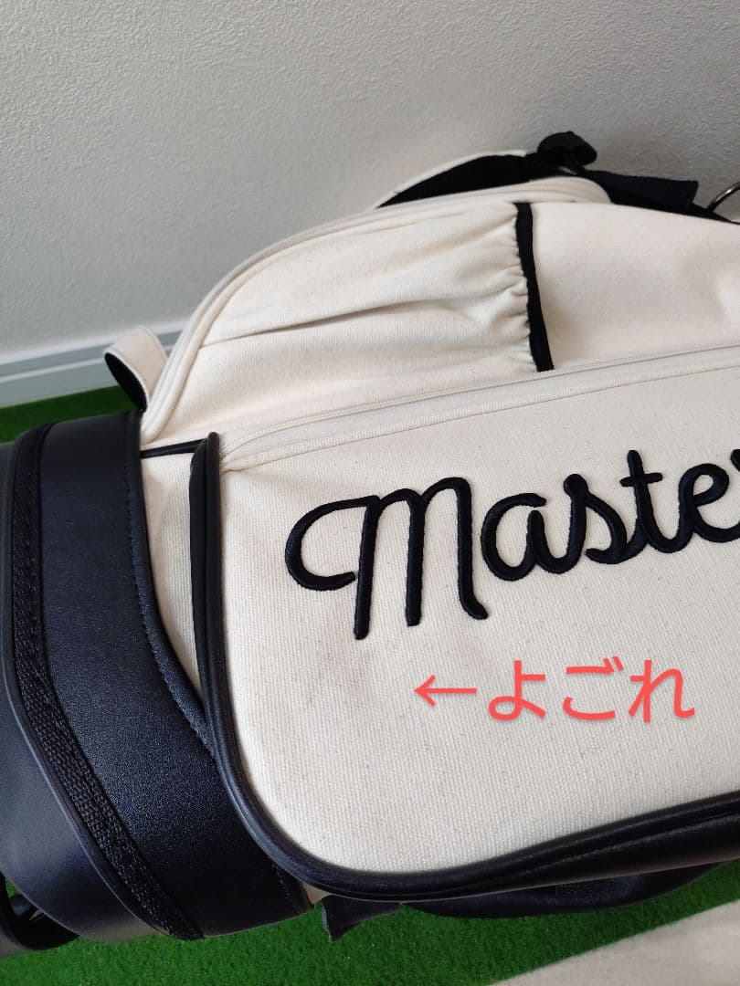 ★新作★マスターバニーエディション　ゴルフ　キャディバッグ 訳あり品スタンド式