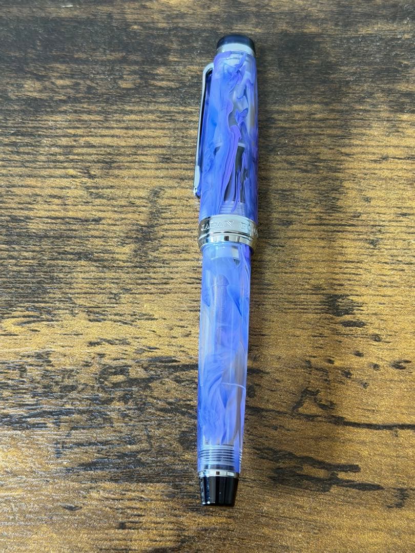 新品未使用　ヴェイリオ VEILIO バイオレット　21金　万年筆　中細字