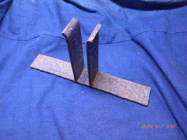 鉄製　ステンドグラス　オブジェクトスタンド　２台対