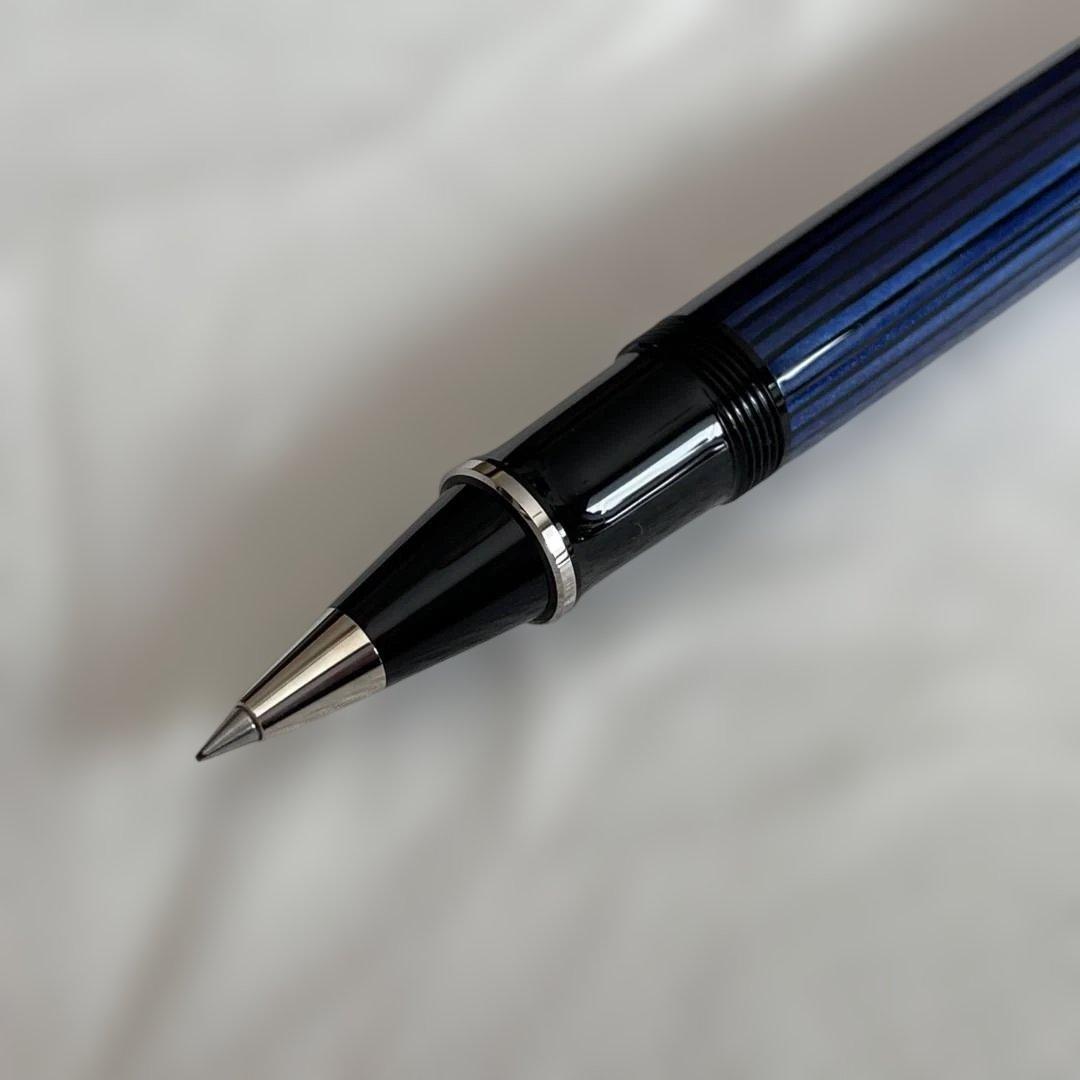 Pelikan/ペリカン ローラーボール スーベレーン R805 青縞