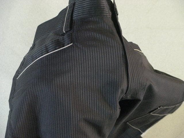 102065　アディダスゴルフ　メンズ　パンツ　黒ストライプ　W79