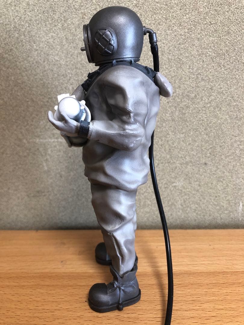 芹沢博士　東宝マニアックス　ソフビ　モノクロバージョン　中古