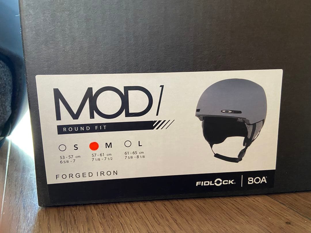 未使用　OAKLEY MOD1 ヘルメット Mサイズ ゴーグルのセット