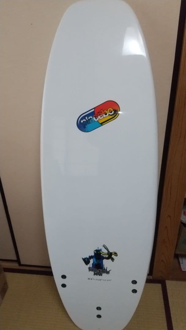 新品同様 プレセボ サーフボード