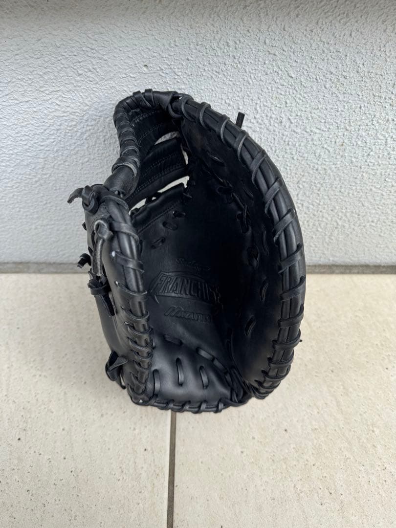Mizuno ブラック 軟式ファーストミット　一般用