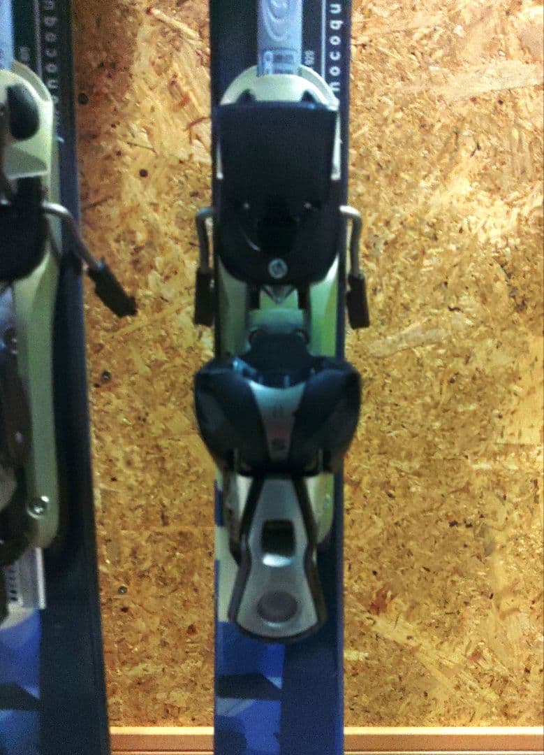 ☀️SALOMON VERSE５ 140㎝スキー板　S 7 11 ビンディング