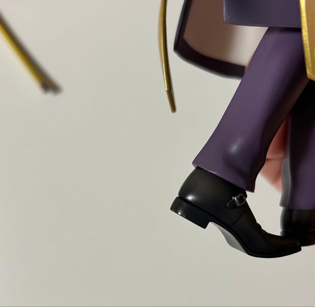 刀剣乱舞　へし切長谷部　フィギュア　1/8 スケール