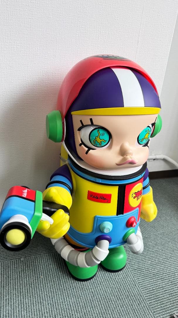 POPMART 1000% MEGA コレクションMOLLY