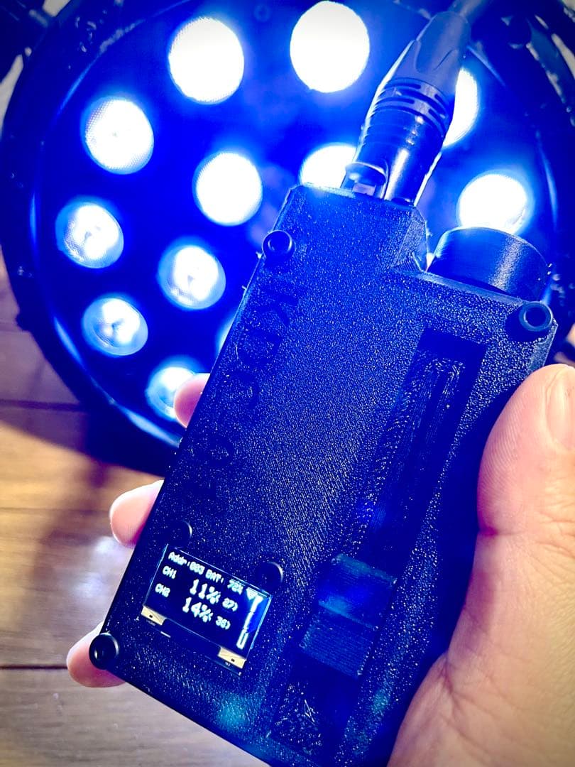 DMXコントローラー 小型操作卓 バッテリー駆動 Wi-Fi対応