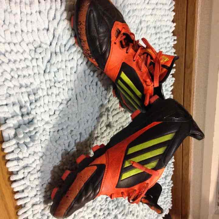 サッカーボール adidas F50 HG