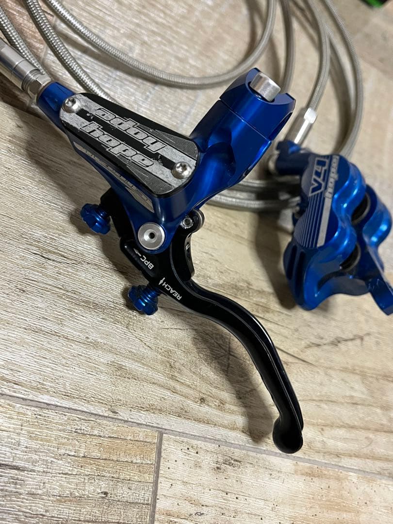 hope tech E v4 ブルー