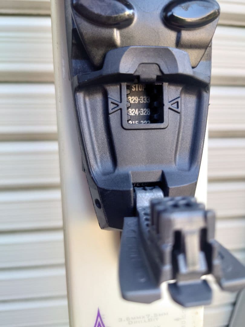 ジュニア　スキー板　136cm SPIRE K2 調整可ビンディング