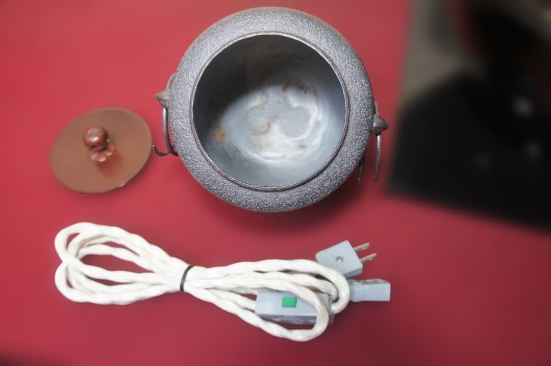 ☆ 野々田 真塗(紅鉢型) 炭型電熱器 在銘 棗釜 釜鐶送料込み