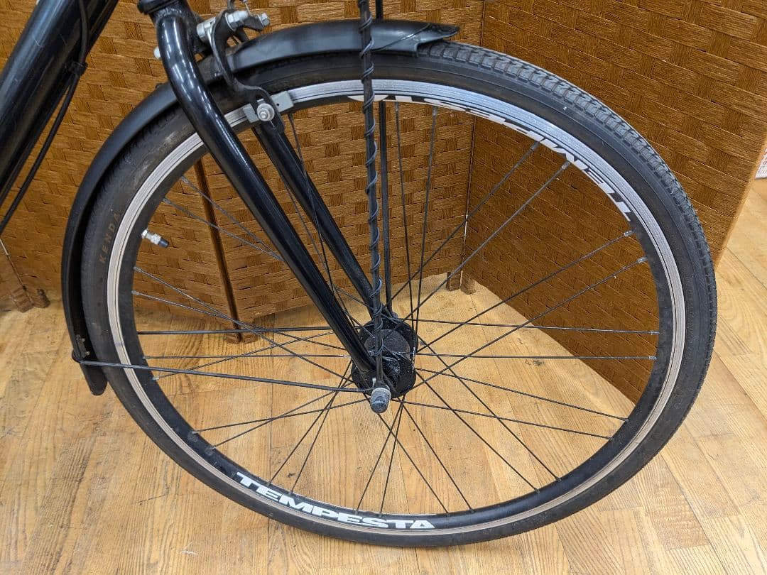 U028 普通自転車　26インチ　6段変速 LEDオートライト