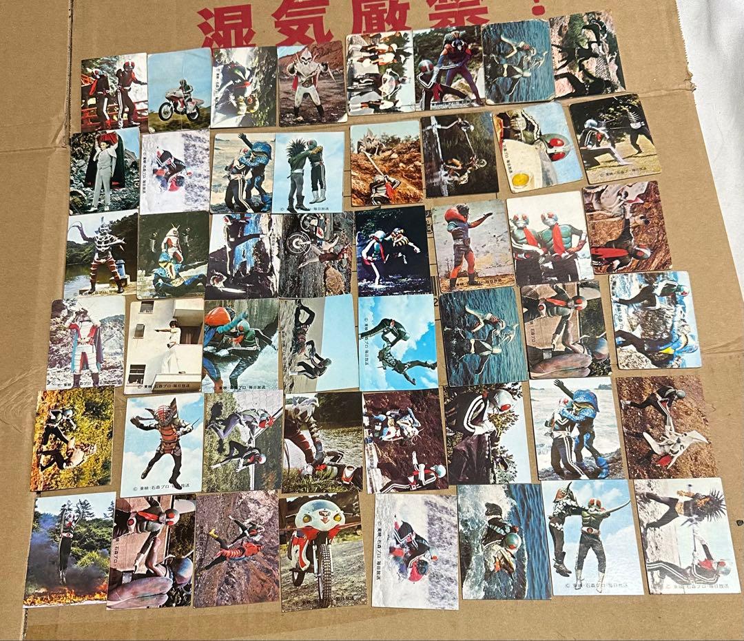 カルビー製菓 旧仮面ライダーカードセット アルバム2個付き 226枚まとめ売り