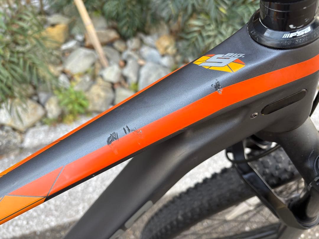 メリダビッグナイン3000カーボン　サイズM