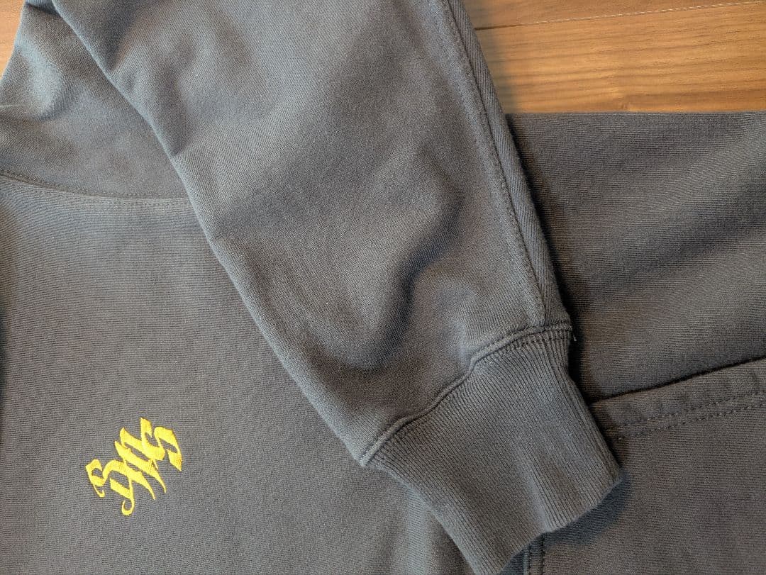 ShowMinorSavage SMS パーカー Lサイズ