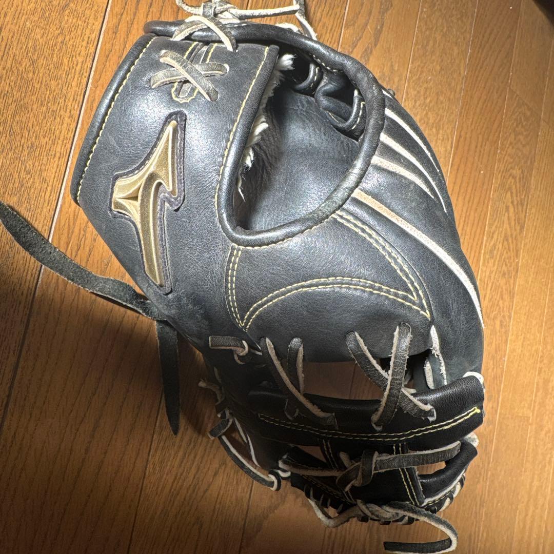 ミズノ 軟式用　グローブ グローバルエリート　内野手用　即戦力