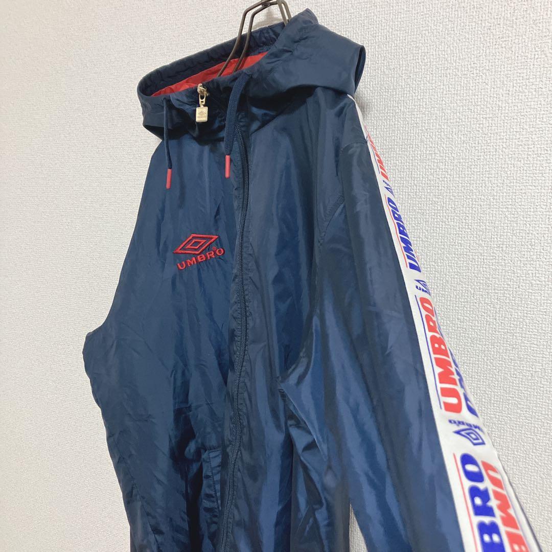 【セットアップ】限定品　UMBRO アンブロ　KAMO ナイロン上下　上L 下M