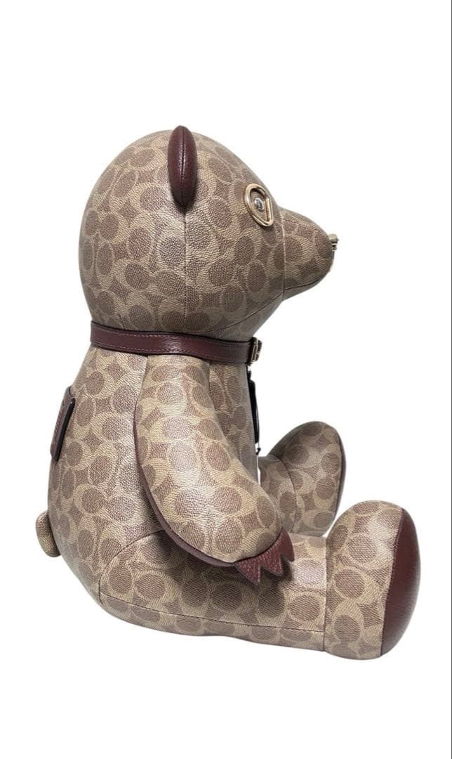 COACH コレクティブル ベア・シグネチャーキャンバス　ラージ
