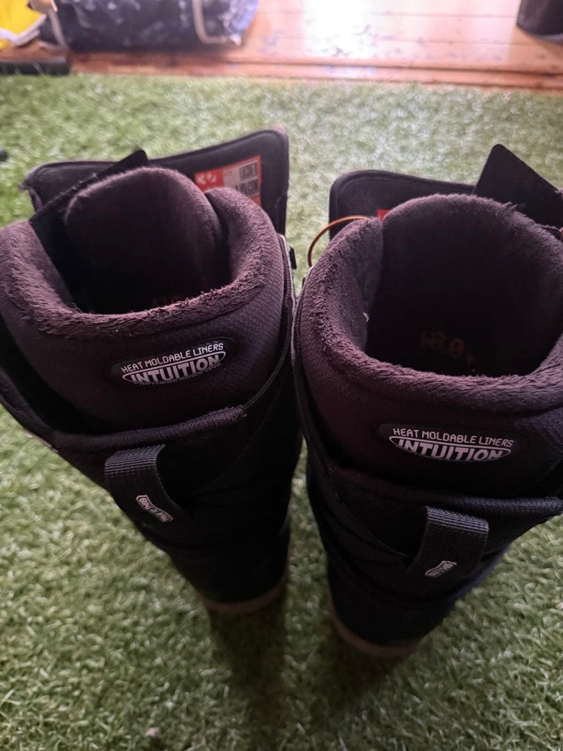 サーティツー24-25 スノーボードブーツ ラッシュド　26cm