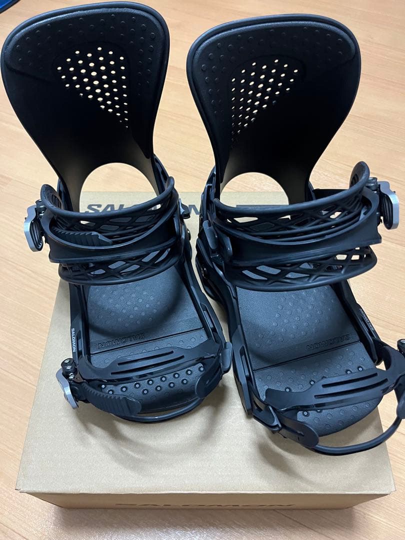 Salomon Hologram ブラック ビンディング M 美品