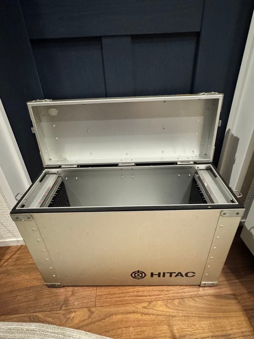 HITAC アルミボックス