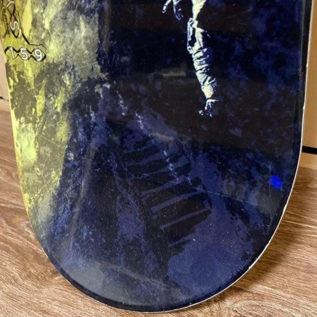 salomon　スノーボード 159cm ( kissmarkビンディング付)