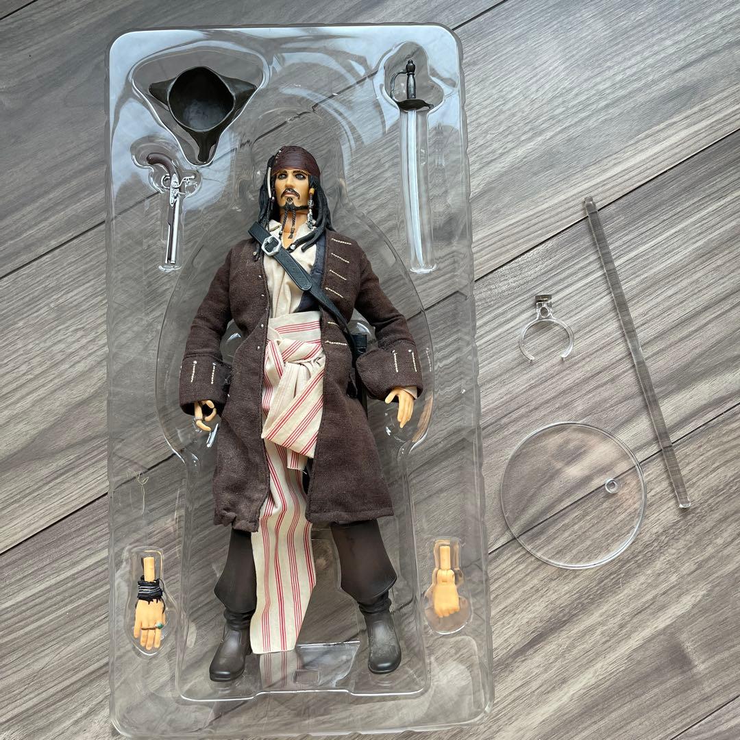 ジャック・スパロウ　フィギュア