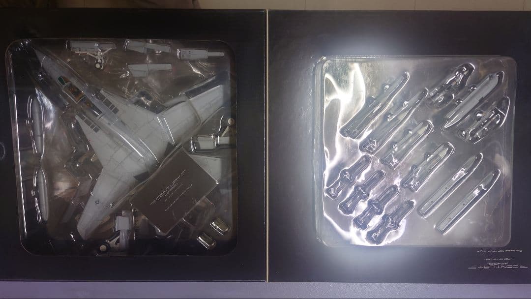 航空機・ヘリコプター F-14A TOMCAT VF-84 JOLLY ROGERS 1994