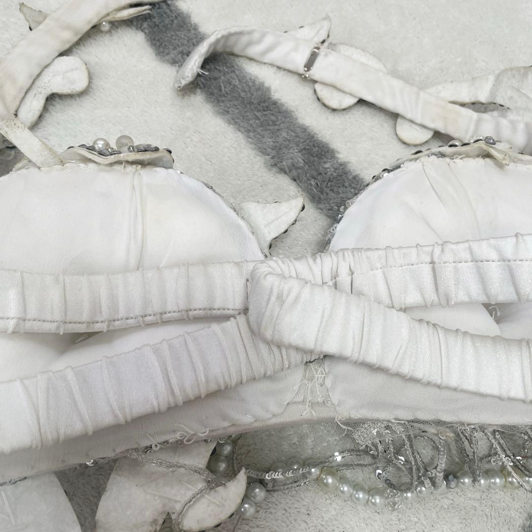 ベリーダンス 衣装　ホワイト