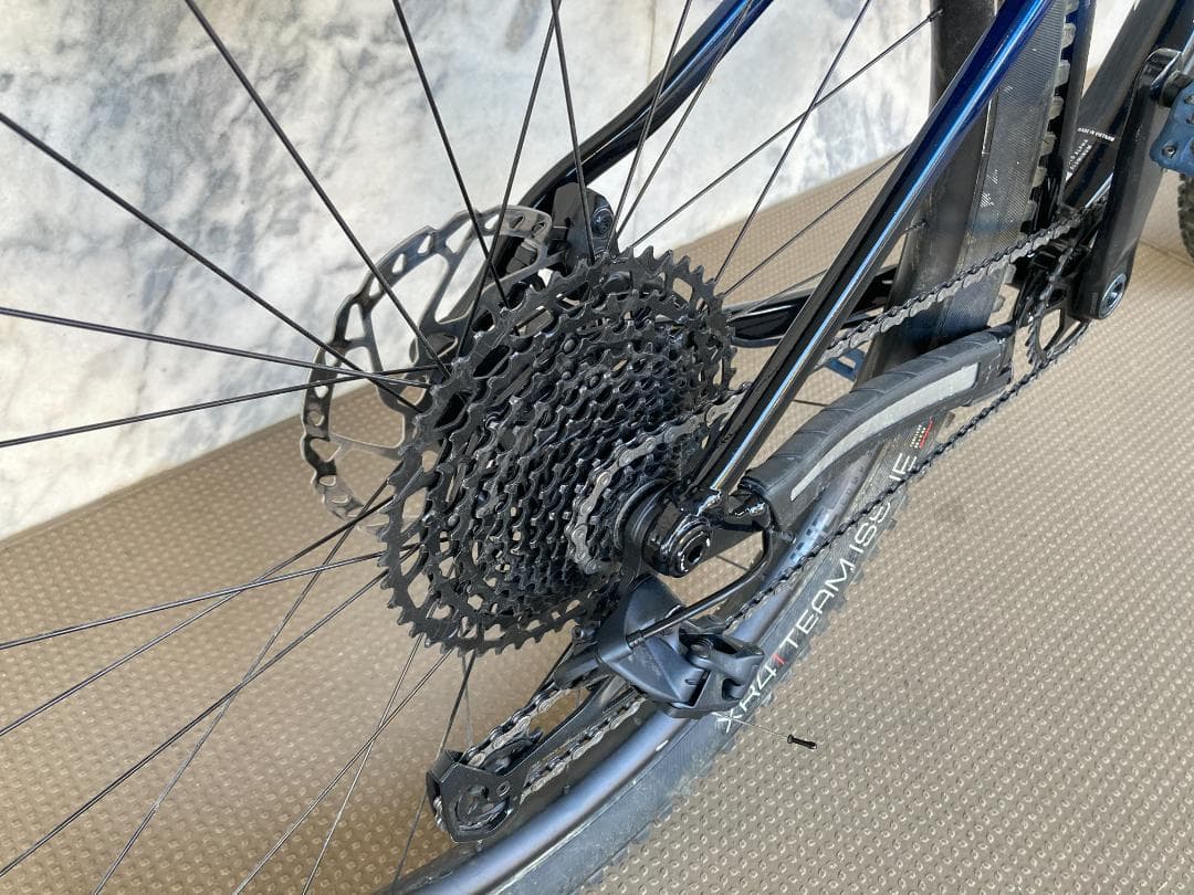 Trek Roscoe 8 2022 (Gen3) アルミマウンテンバイク