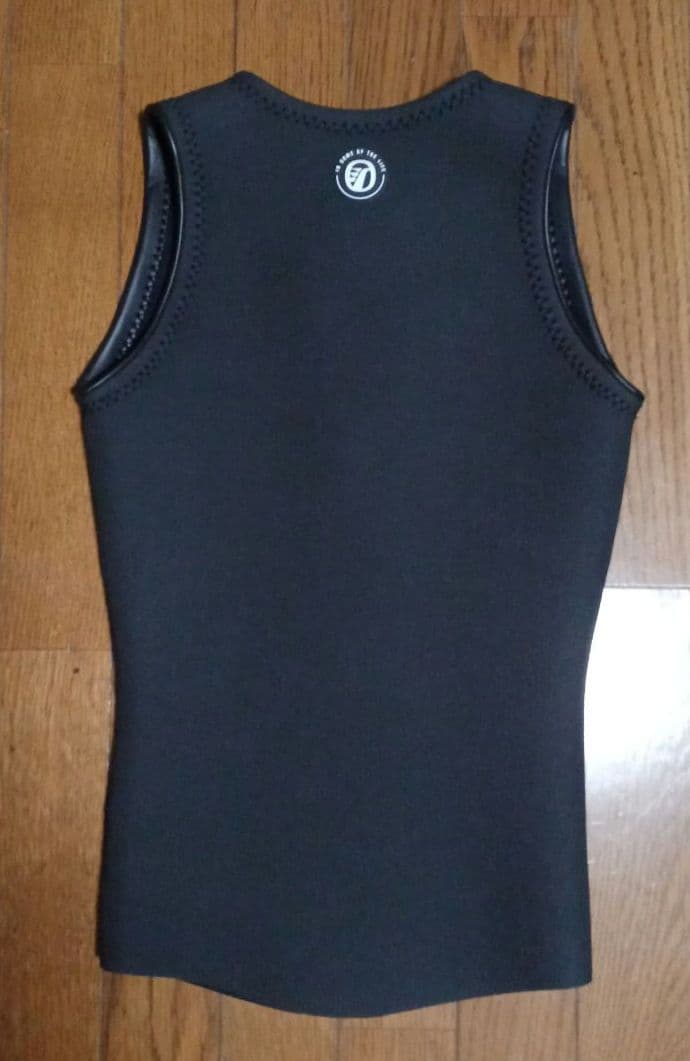 Rincon　リンコン　ウェットスーツ　ベスト　タッパー　2mm　メンズMサイズ